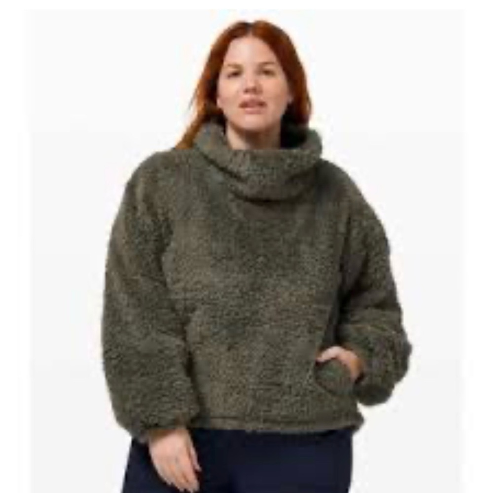 Lululemon Athletica Warm Restore Sherpa Pullover Army Green Grey Cowl Sweater